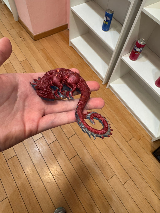 Schwarz/Grauer Drache aus Epoxidharz